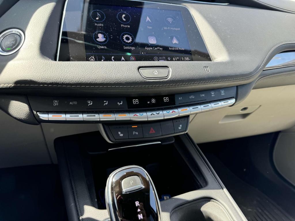 used 2021 Cadillac XT4 car, priced at $26,900