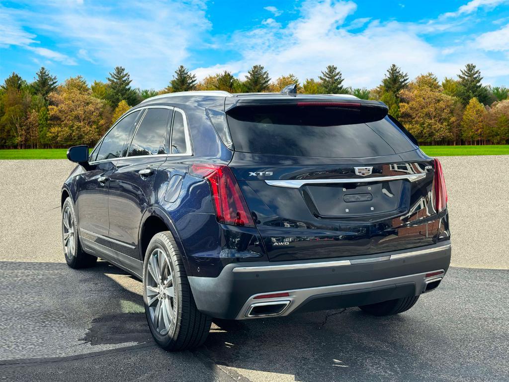 used 2021 Cadillac XT5 car, priced at $37,900