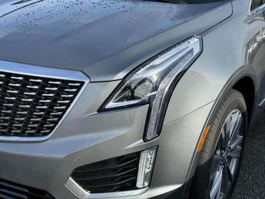 used 2022 Cadillac XT5 car, priced at $29,900