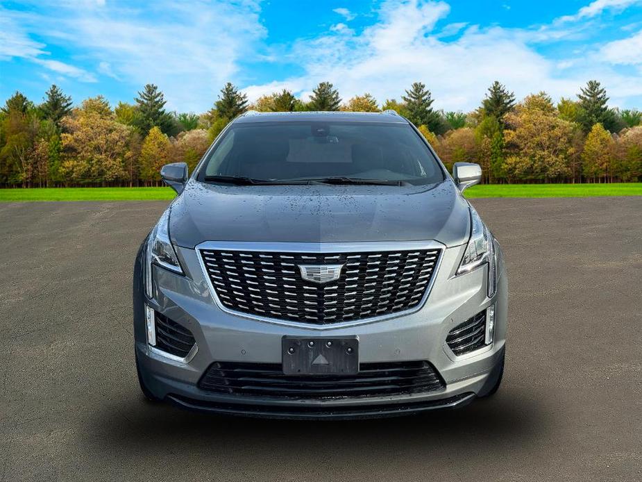 used 2022 Cadillac XT5 car, priced at $29,900