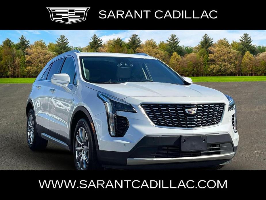 used 2021 Cadillac XT4 car, priced at $29,900