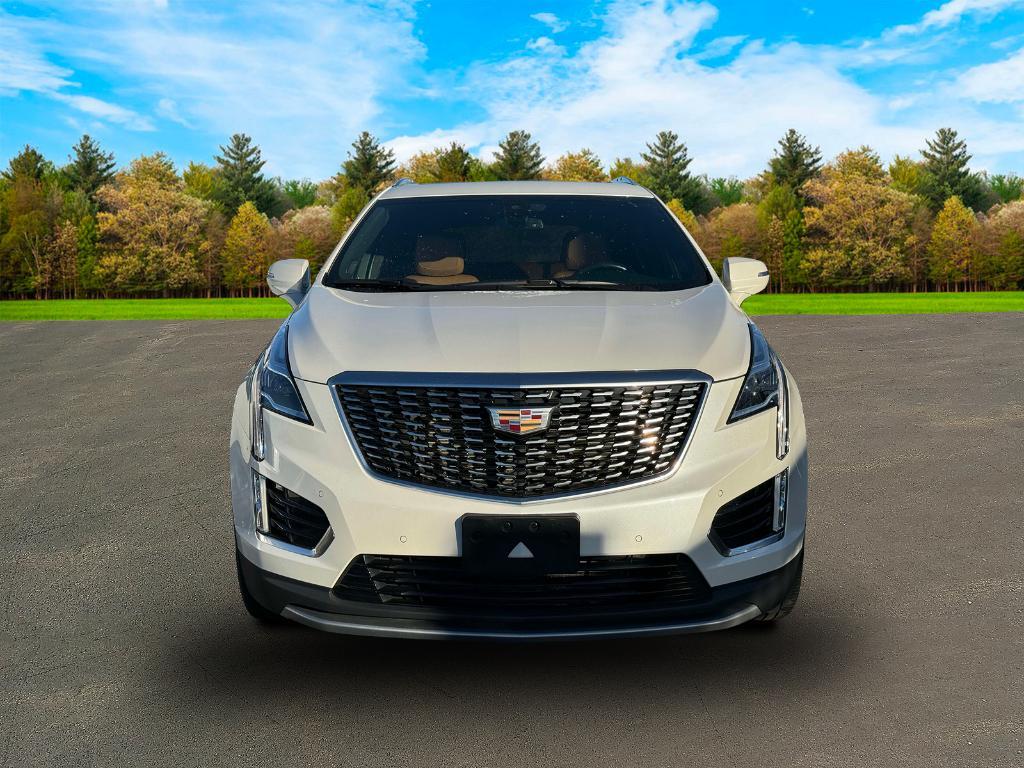 used 2022 Cadillac XT5 car, priced at $33,900