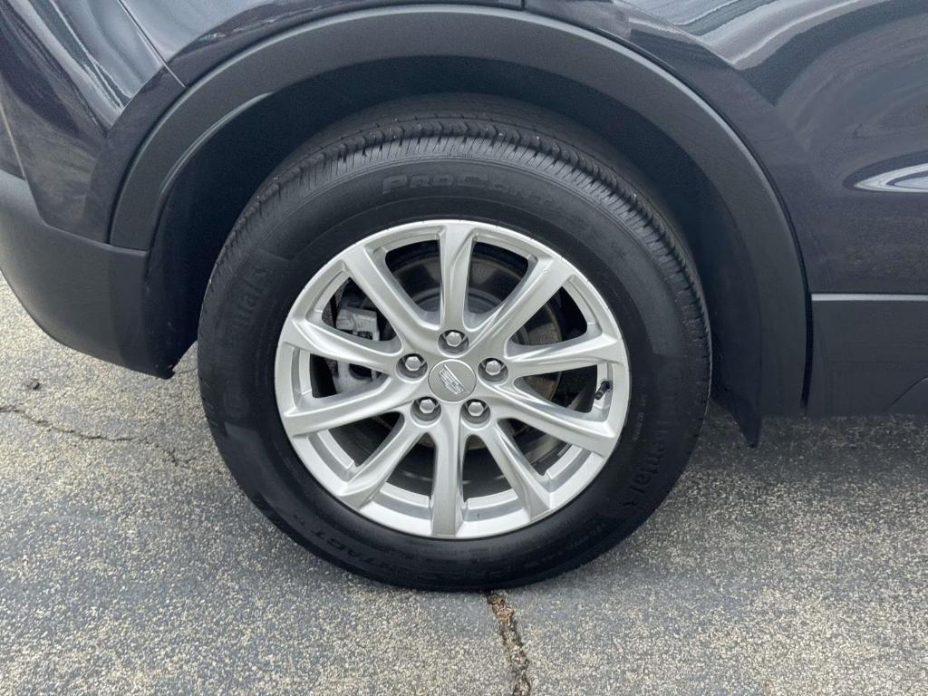 used 2023 Cadillac XT4 car, priced at $28,900