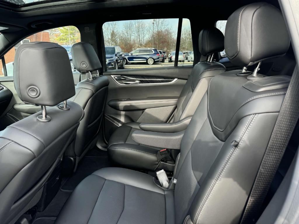 used 2021 Cadillac XT6 car, priced at $36,900