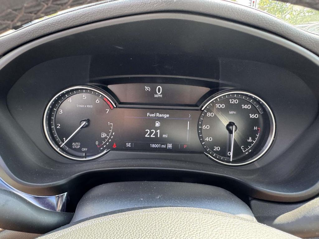 used 2023 Cadillac XT4 car, priced at $30,900