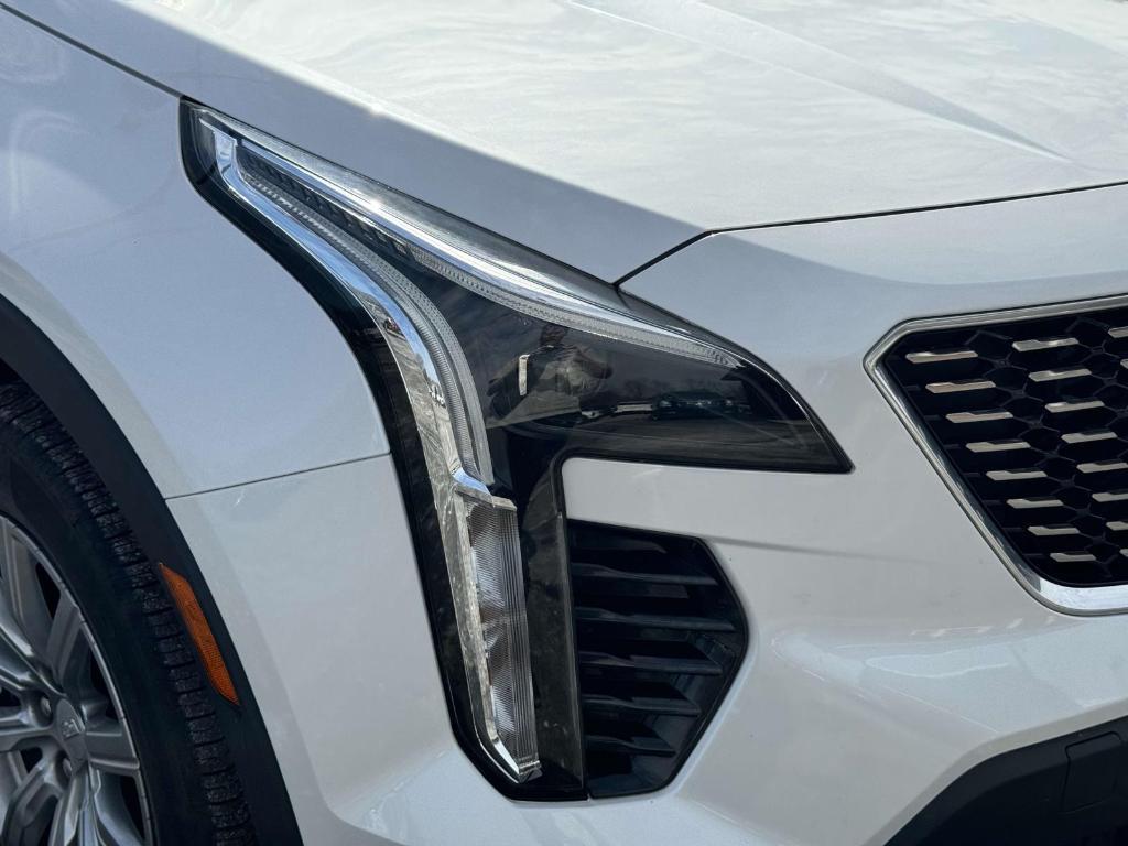 used 2021 Cadillac XT4 car, priced at $29,900