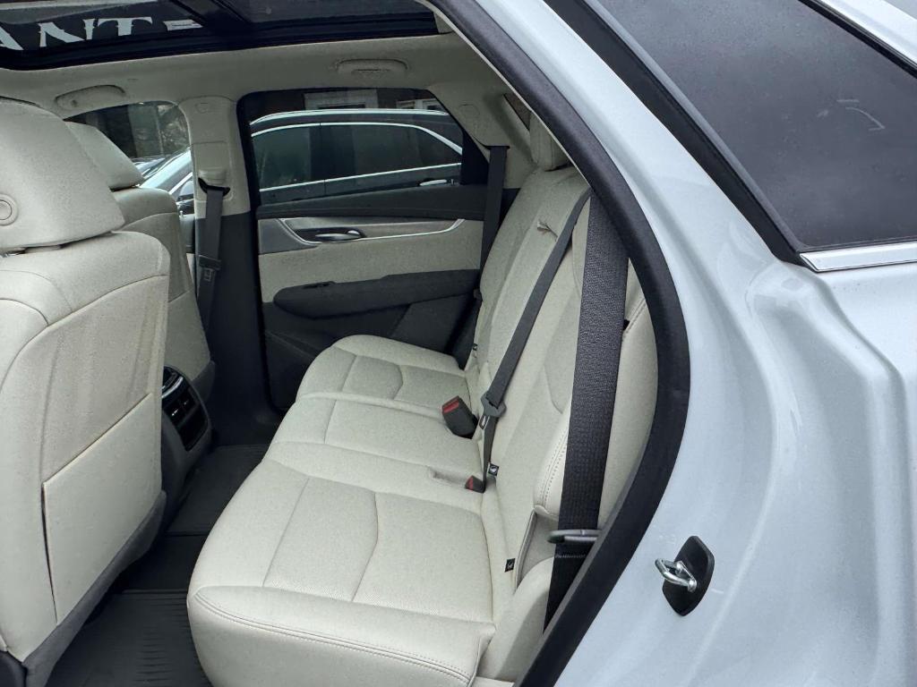 used 2023 Cadillac XT5 car, priced at $38,900