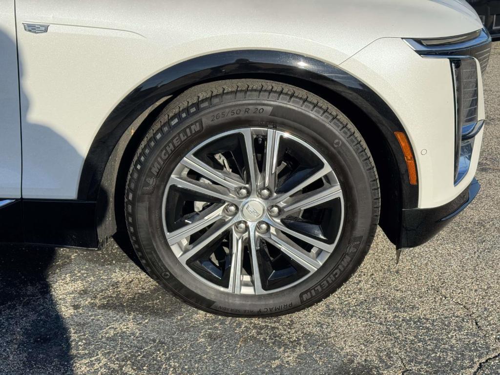 used 2024 Cadillac LYRIQ car, priced at $47,900