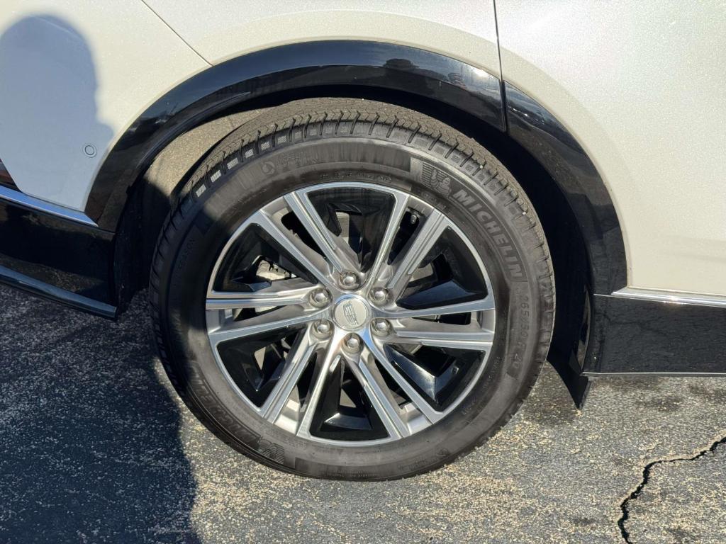 used 2024 Cadillac LYRIQ car, priced at $47,900