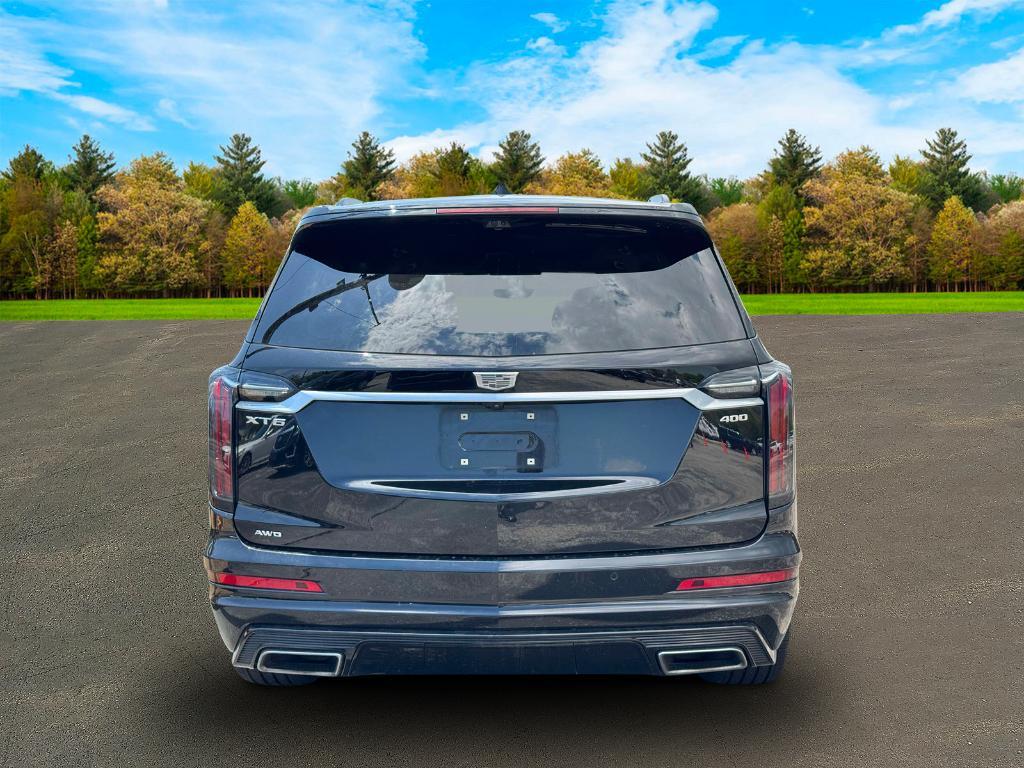 used 2022 Cadillac XT6 car, priced at $39,900