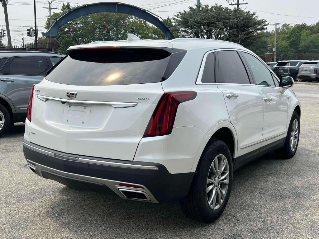 used 2022 Cadillac XT5 car, priced at $31,900