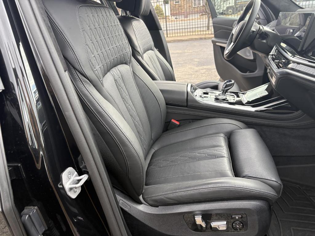 used 2025 BMW ALPINA XB7 car, priced at $129,900