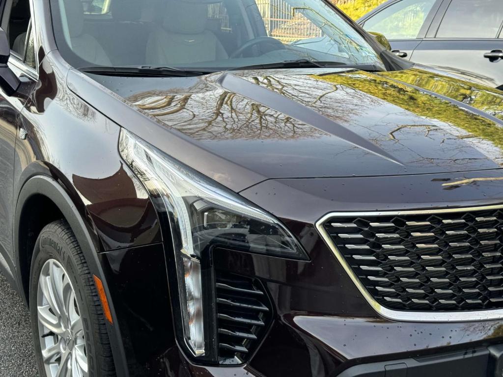 used 2021 Cadillac XT4 car, priced at $25,900