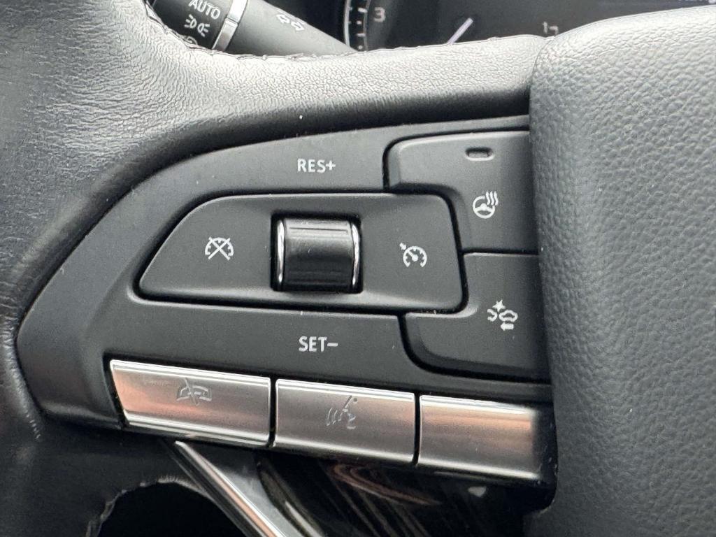 used 2022 Cadillac XT6 car