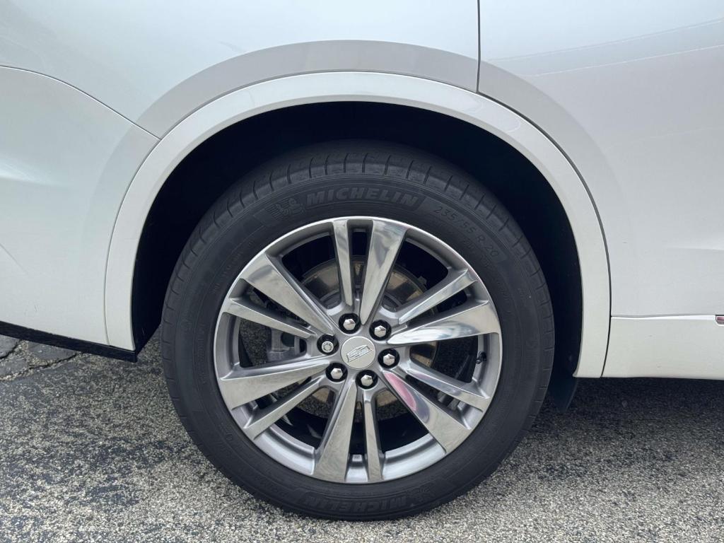 used 2022 Cadillac XT6 car
