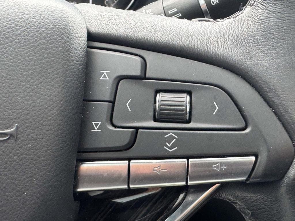 used 2022 Cadillac XT6 car