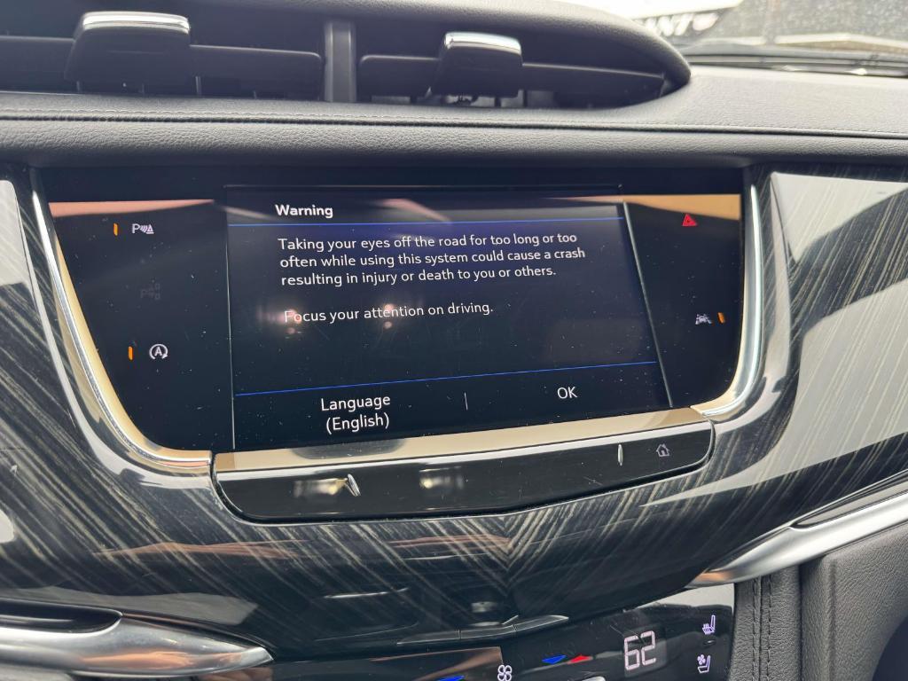 used 2022 Cadillac XT6 car, priced at $36,900