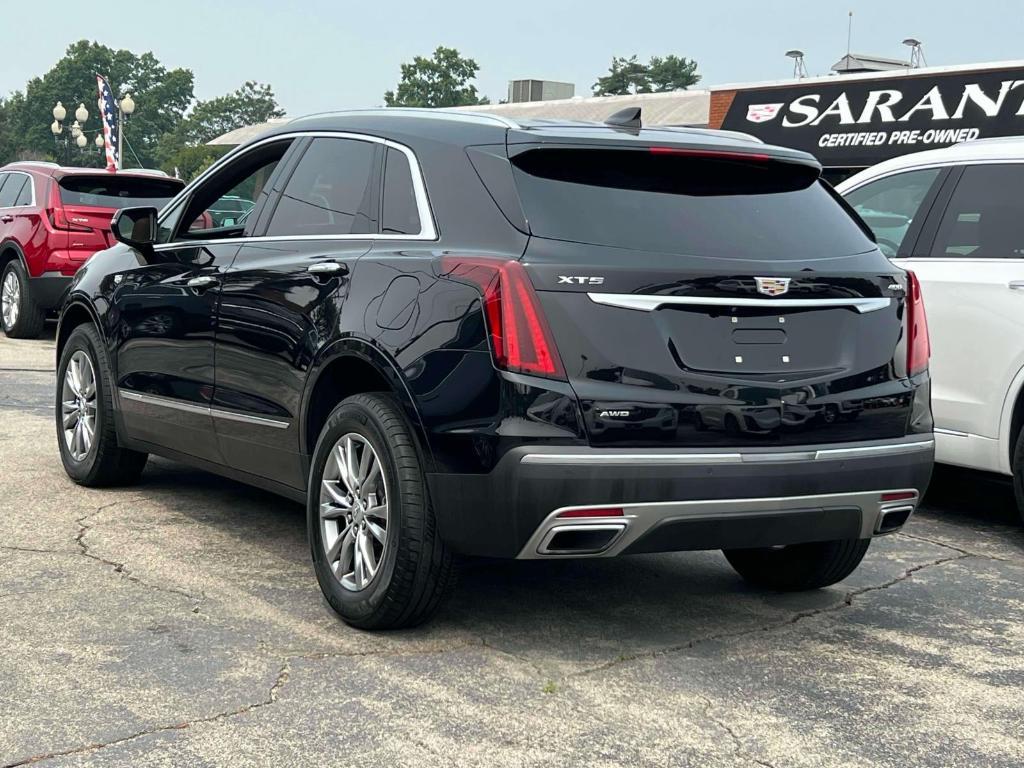 used 2022 Cadillac XT5 car, priced at $30,900