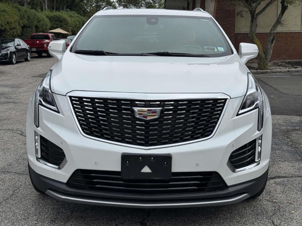 used 2022 Cadillac XT5 car, priced at $33,900