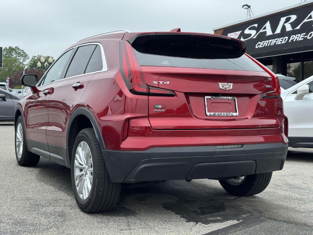 used 2024 Cadillac XT4 car, priced at $35,900