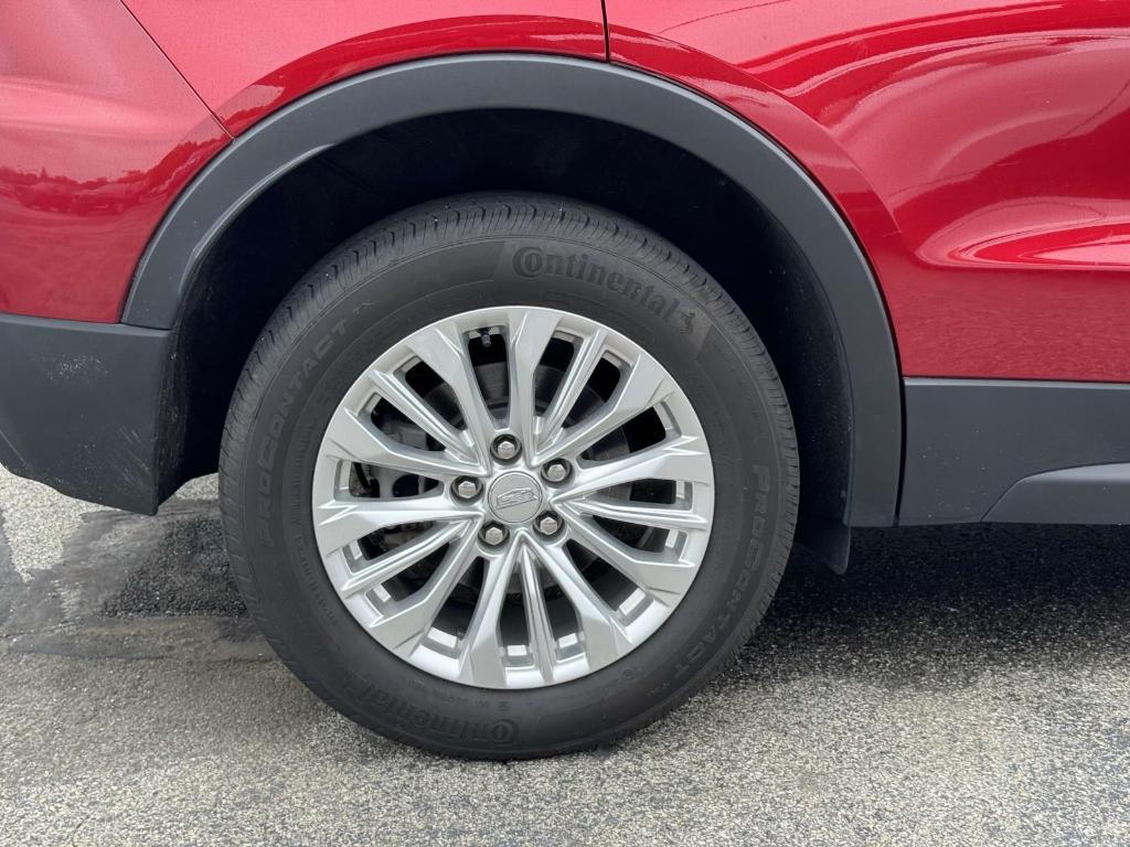used 2024 Cadillac XT4 car, priced at $35,900