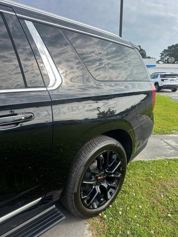 used 2022 GMC Yukon XL car, priced at $53,997