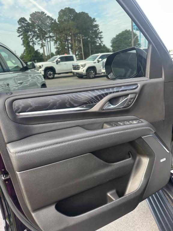used 2022 GMC Yukon XL car, priced at $53,997