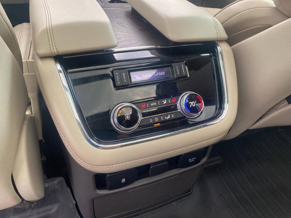 used 2019 Lincoln Navigator L car, priced at $35,977