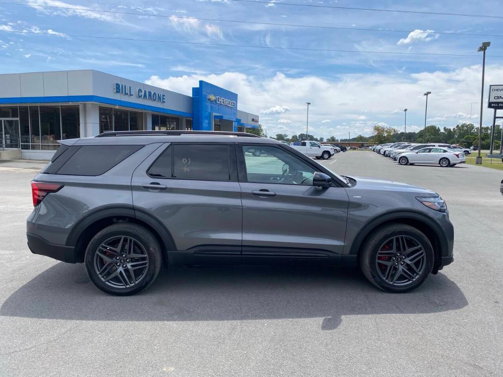 used 2025 Ford Explorer car, priced at $48,977