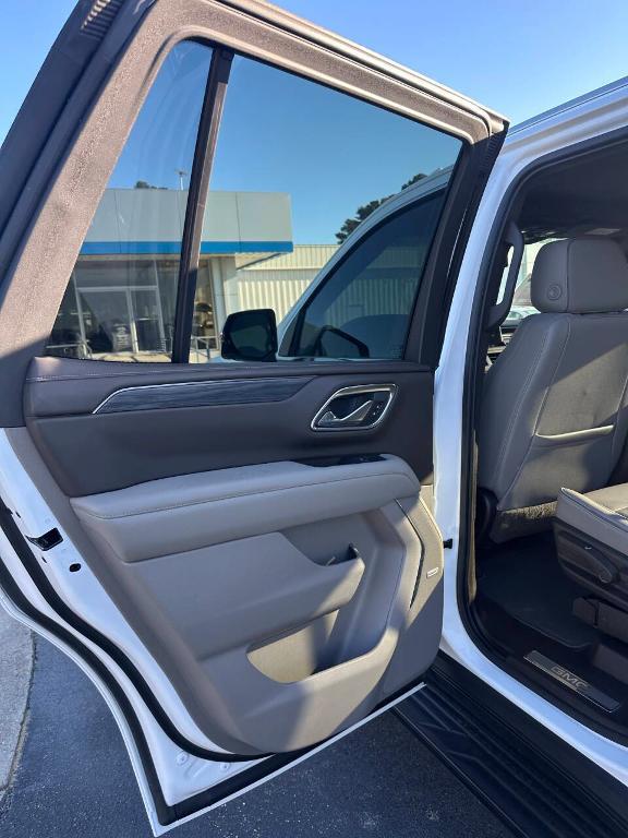 used 2021 GMC Yukon car, priced at $55,997