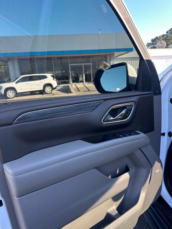 used 2021 GMC Yukon car, priced at $55,997