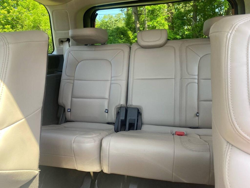 used 2023 Lincoln Navigator car