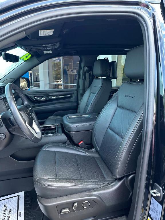 used 2021 GMC Yukon car, priced at $65,997