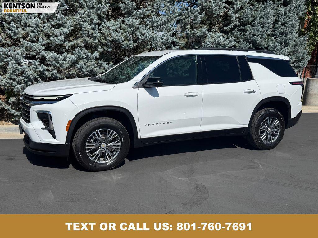 used 2024 Chevrolet Traverse car, priced at $37,250