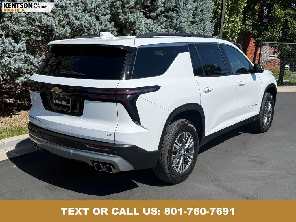 used 2024 Chevrolet Traverse car, priced at $37,250