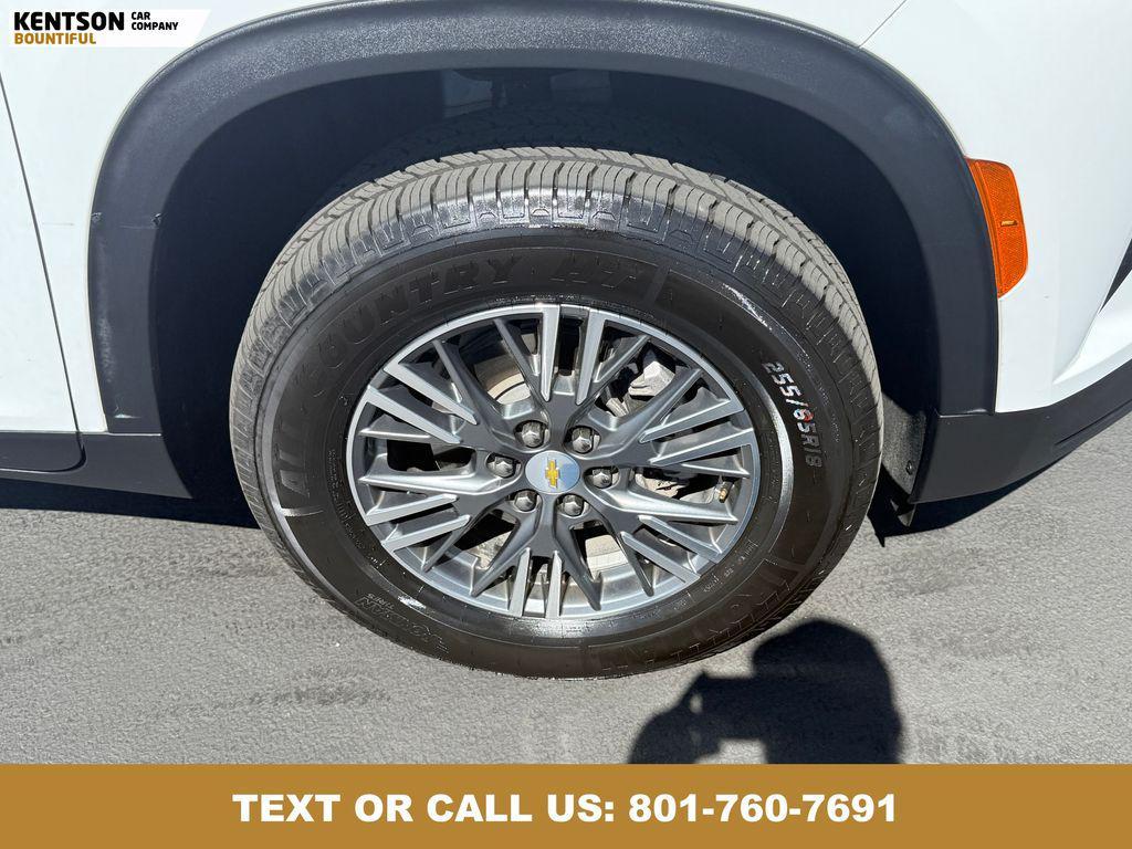 used 2024 Chevrolet Traverse car, priced at $37,250