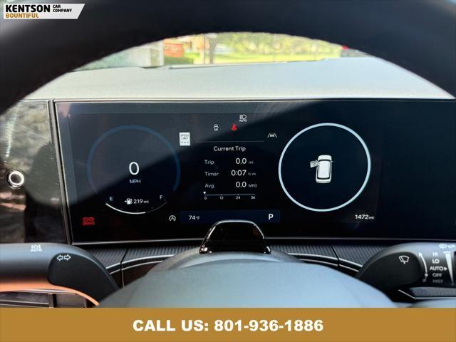 used 2024 Hyundai Santa Fe car, priced at $41,350