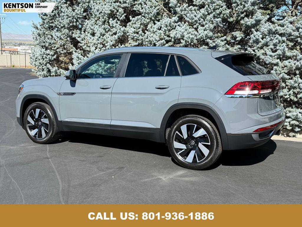 used 2025 Volkswagen Atlas Cross Sport car, priced at $39,550
