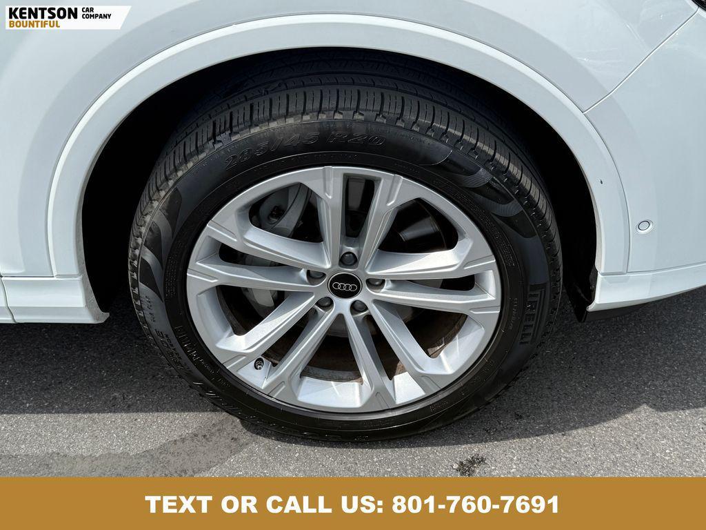 used 2025 Audi Q7 car, priced at $54,950