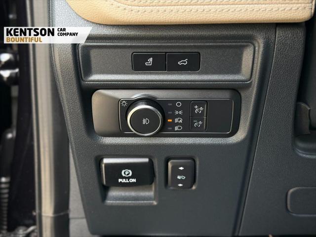 used 2023 Ford Expedition car, priced at $48,450