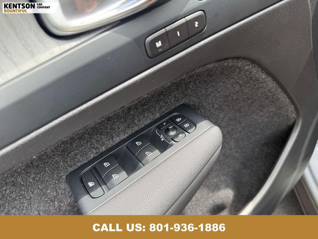 used 2024 Volvo XC40 car, priced at $24,450