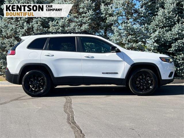 used 2023 Jeep Cherokee car, priced at $19,550