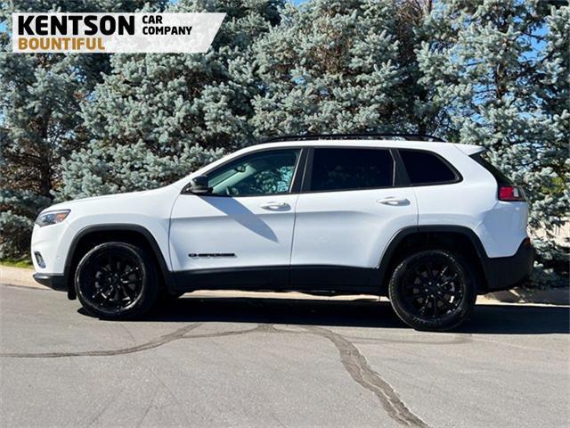 used 2023 Jeep Cherokee car, priced at $19,550