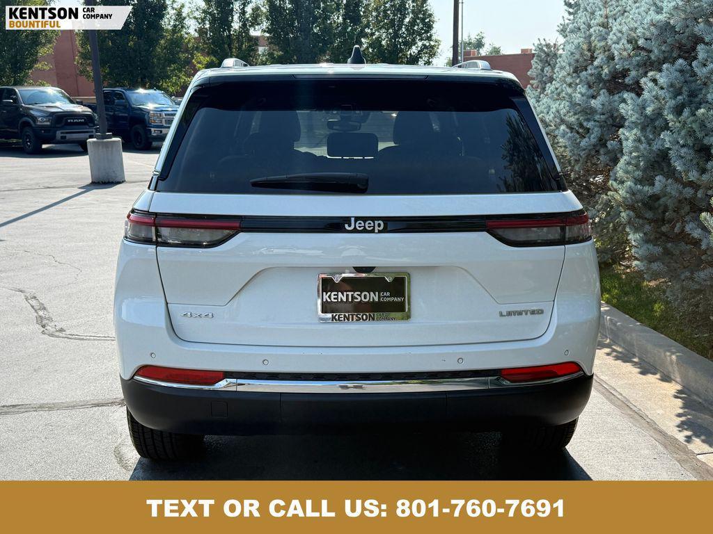 used 2024 Jeep Grand Cherokee car, priced at $29,550