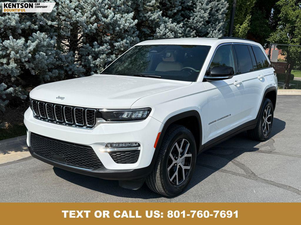 used 2024 Jeep Grand Cherokee car, priced at $29,550