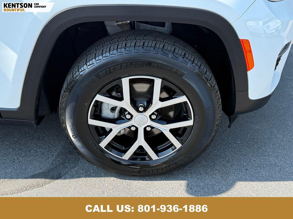 used 2024 Jeep Grand Cherokee car, priced at $32,650