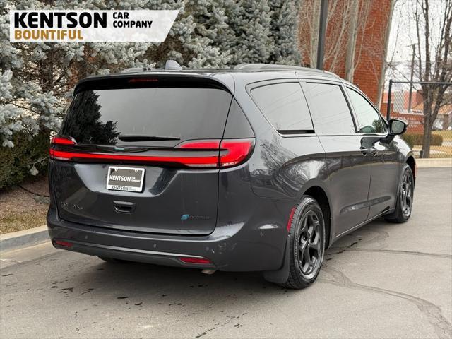 used 2021 Chrysler Pacifica Hybrid car, priced at $27,350