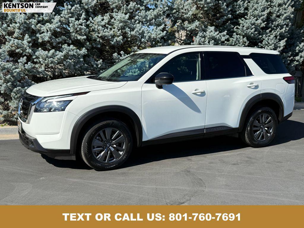 used 2024 Nissan Pathfinder car, priced at $27,650