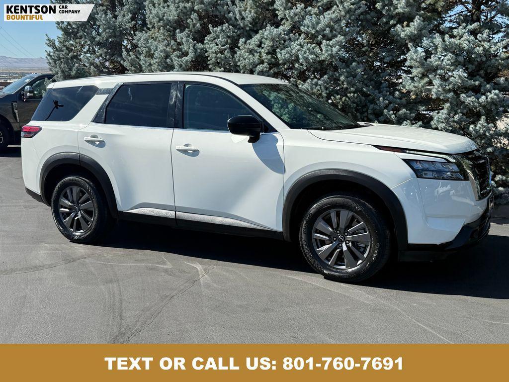 used 2024 Nissan Pathfinder car, priced at $27,650