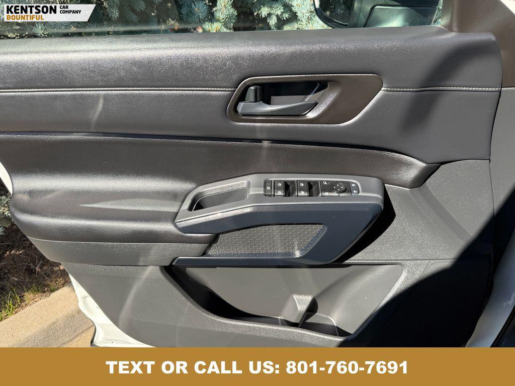 used 2024 Nissan Pathfinder car, priced at $27,650